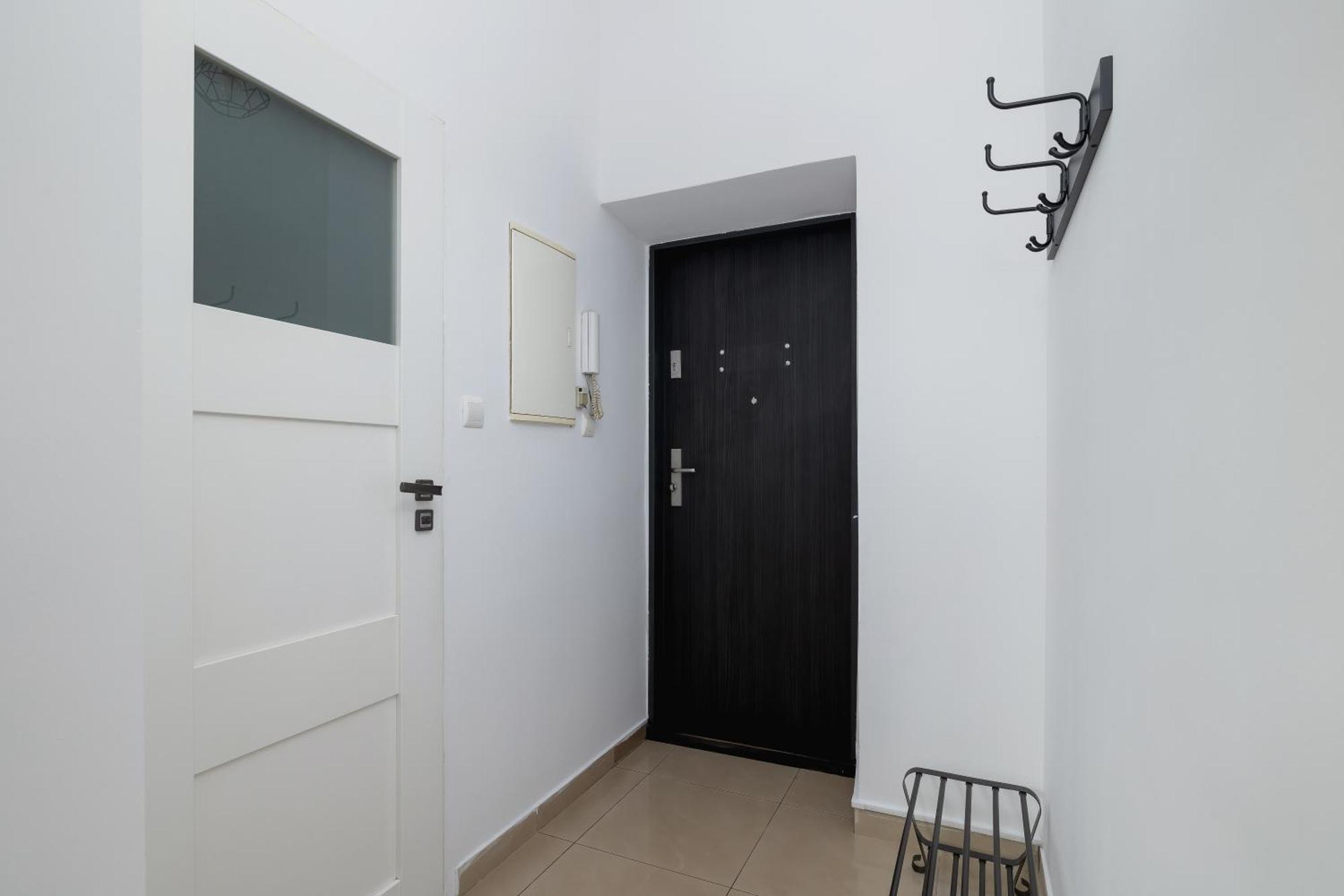 2-Bedroom Apartment - Dluga 65 Street Kraków Zewnętrze zdjęcie